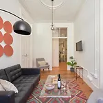 Sunny Pink Street Historical Apt, By Timecooler Διαμέρισμα Lisboa
