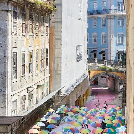 Sunny Pink Street Historical Apt, By Timecooler 公寓