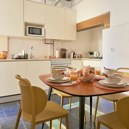 Sunny Pink Street Historical Apt, By Timecooler Lisboa