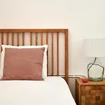 Appartement Sunny Pink Street Historical Apt, By Timecooler Lissabon
